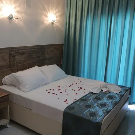 Grand Tas Hotel
